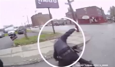 east cleveland police officers indicted|11 East Cleveland police officers indicted; videos show them。